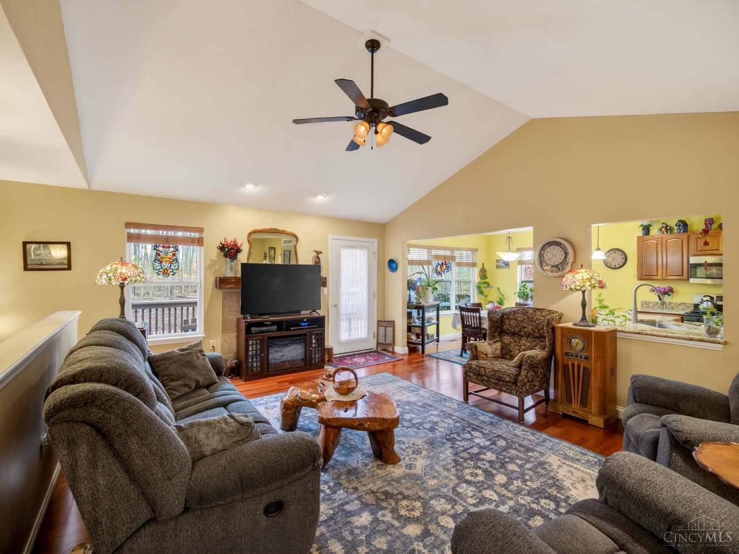 2018 Saint Nicholas Court