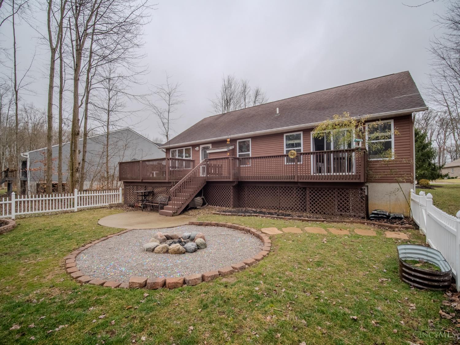 2018 Saint Nicholas Court