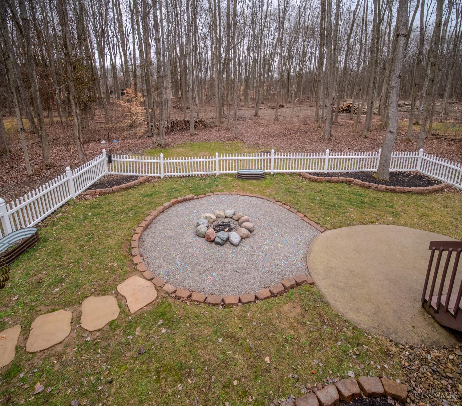 2018 Saint Nicholas Court