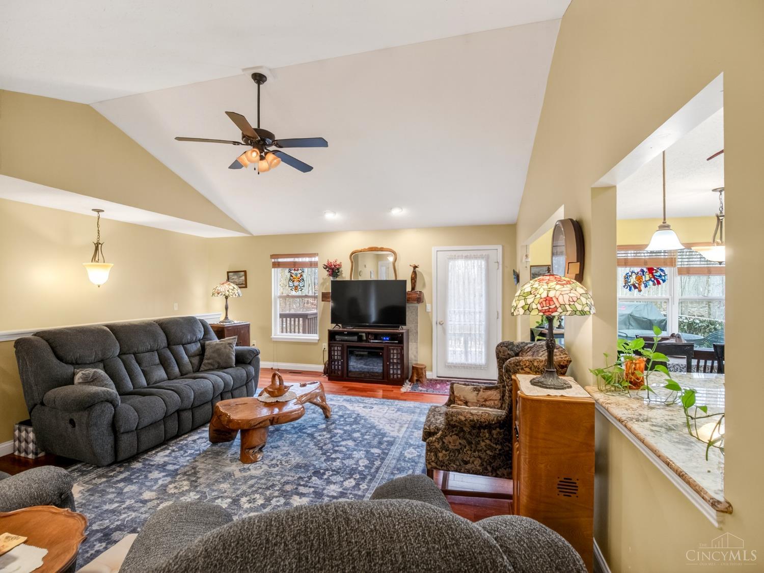 2018 Saint Nicholas Court