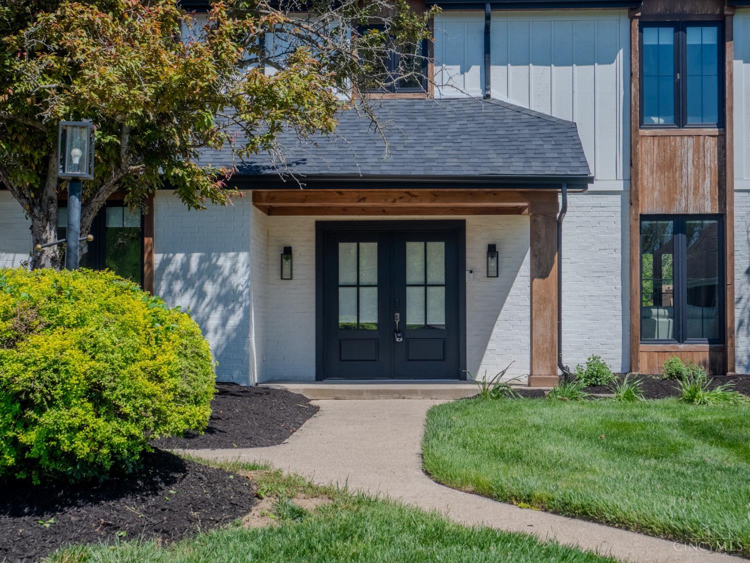 5382 Talltree Way