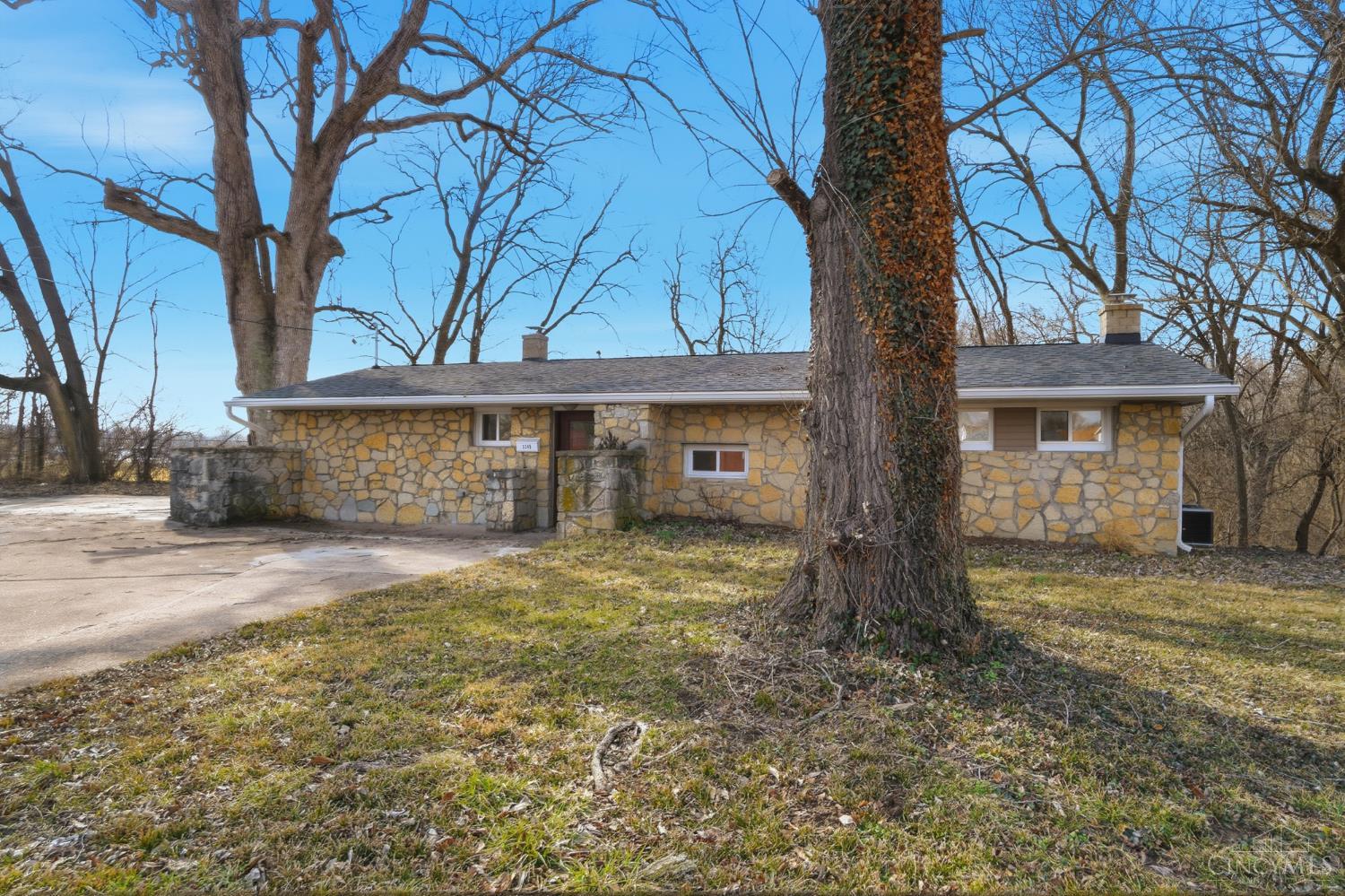 3345 River Road