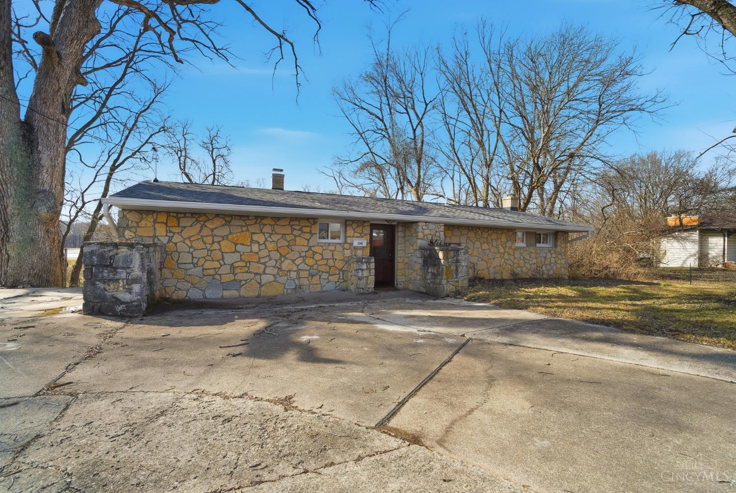 3345 River Road