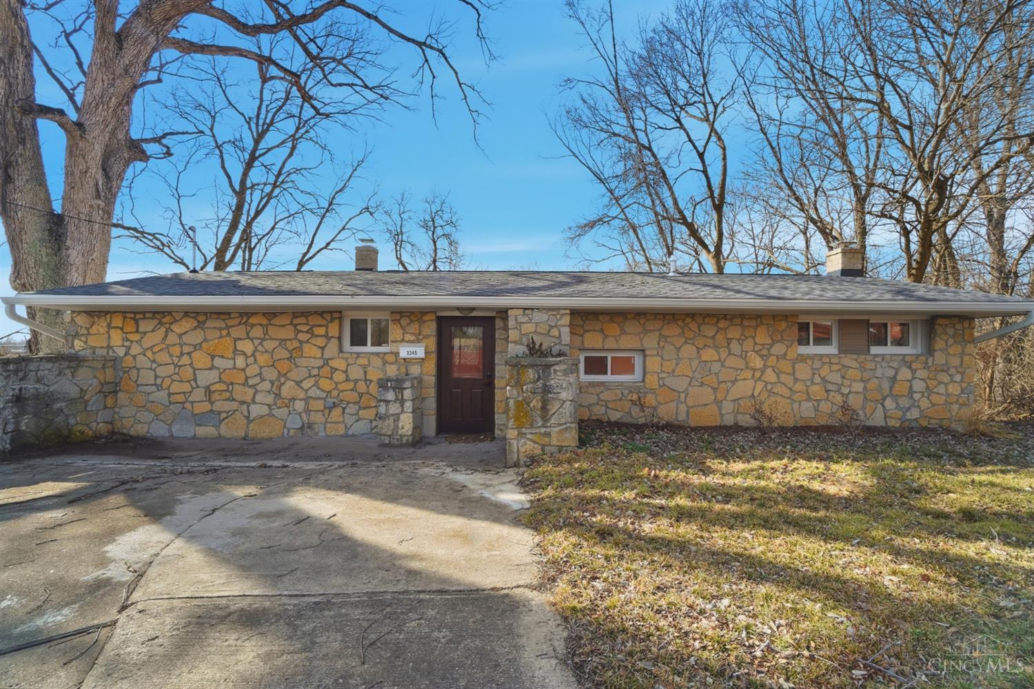 3345 River Road