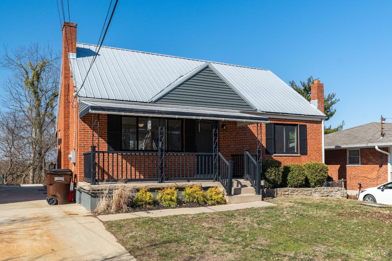 1453 Verdale Drive