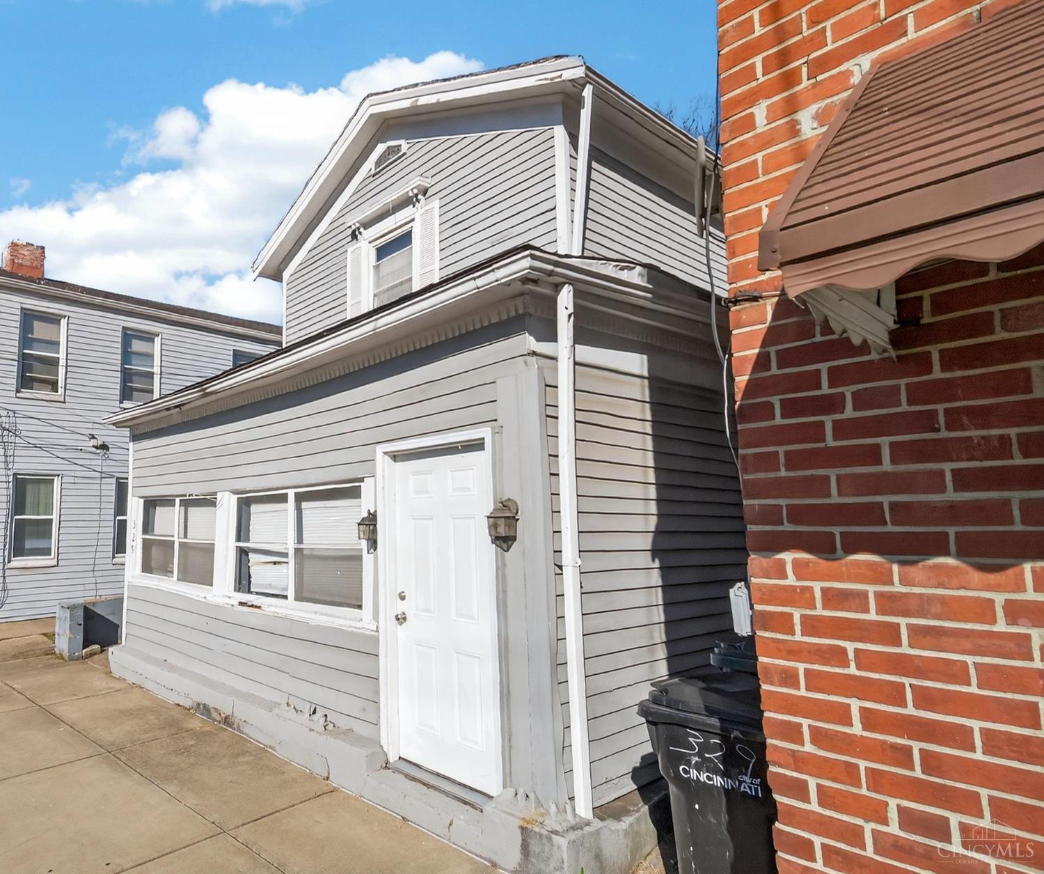 329 Stanley Avenue