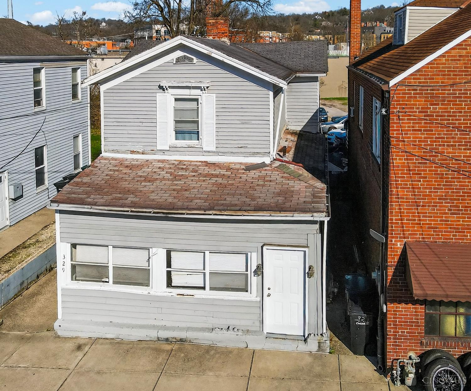329 Stanley Avenue