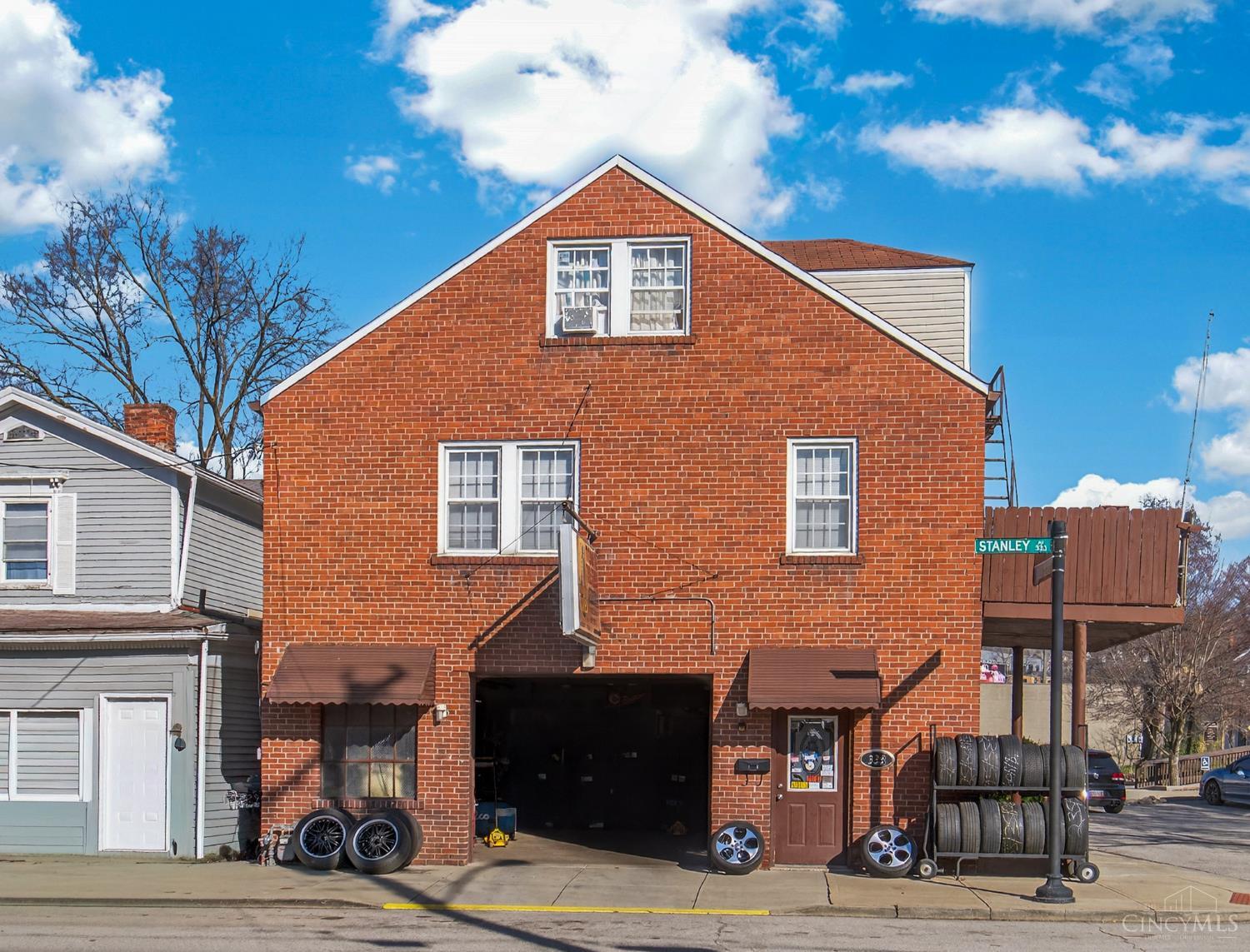 333 Stanley Avenue