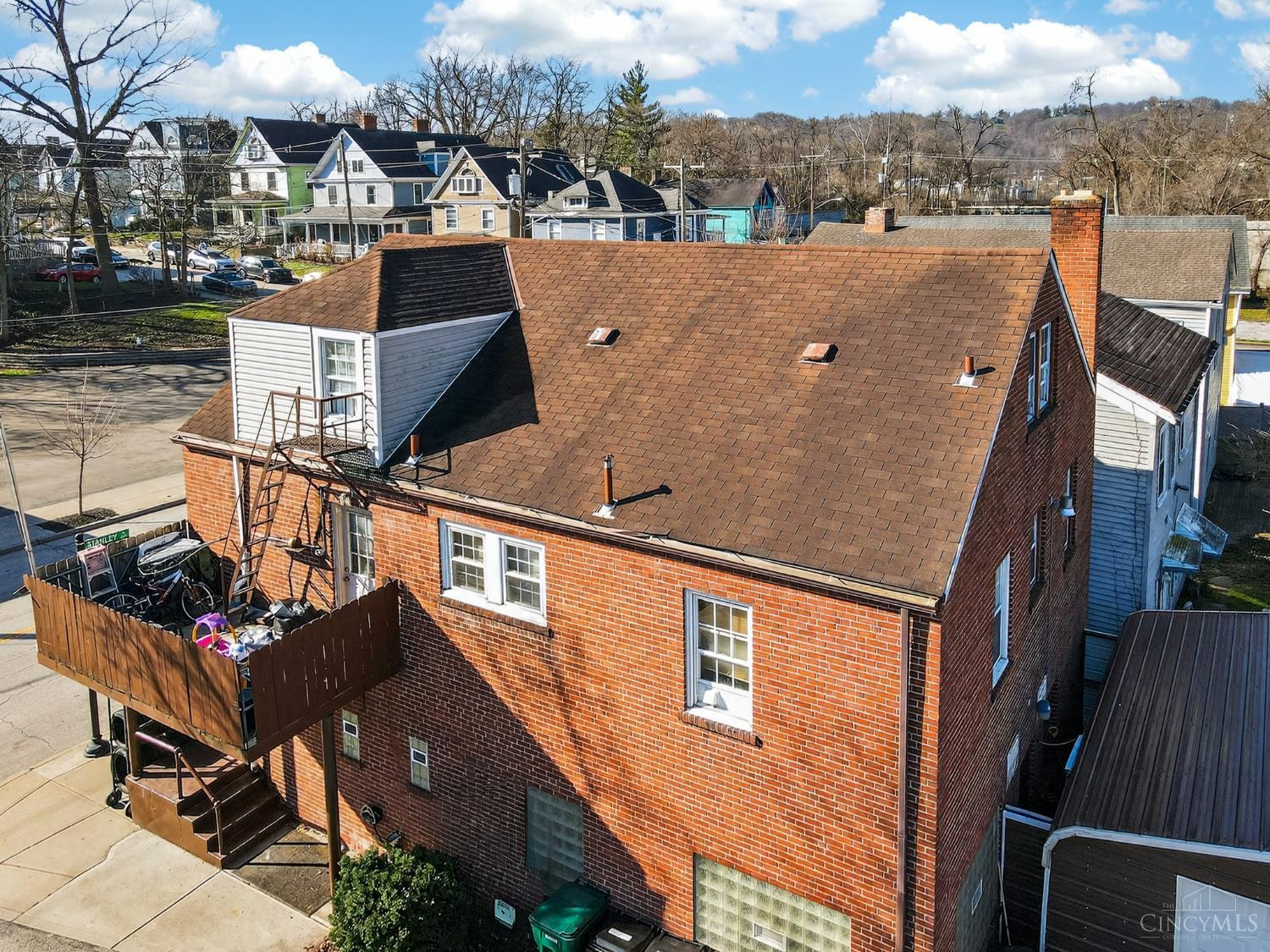 333 Stanley Avenue