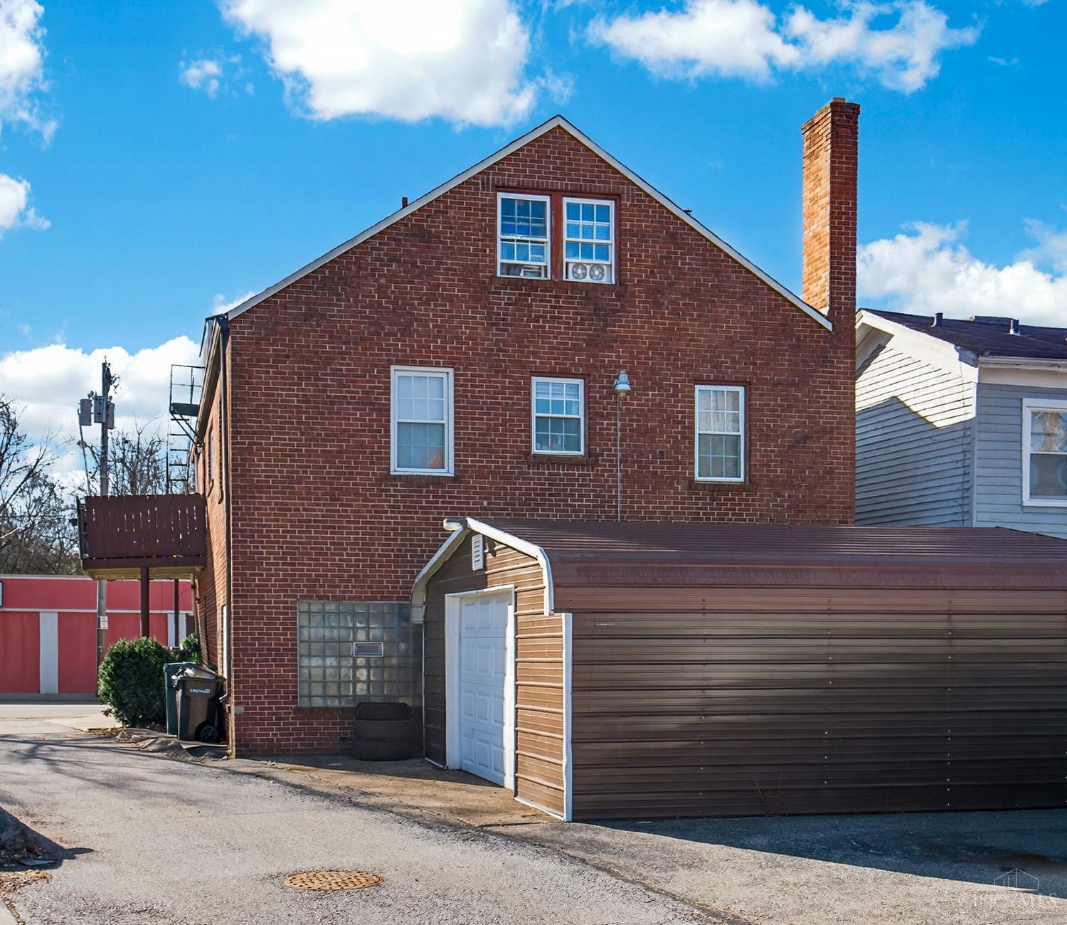 333 Stanley Avenue