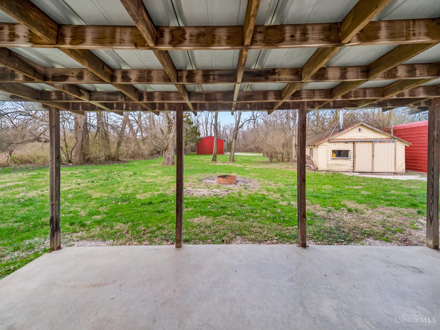 8371 S St Rt 48