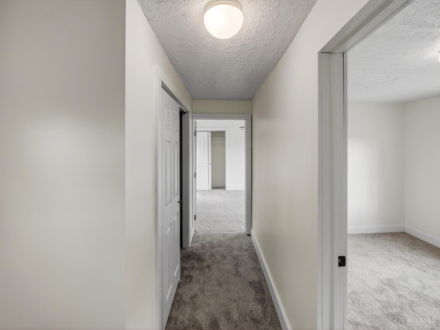 8371 S St Rt 48