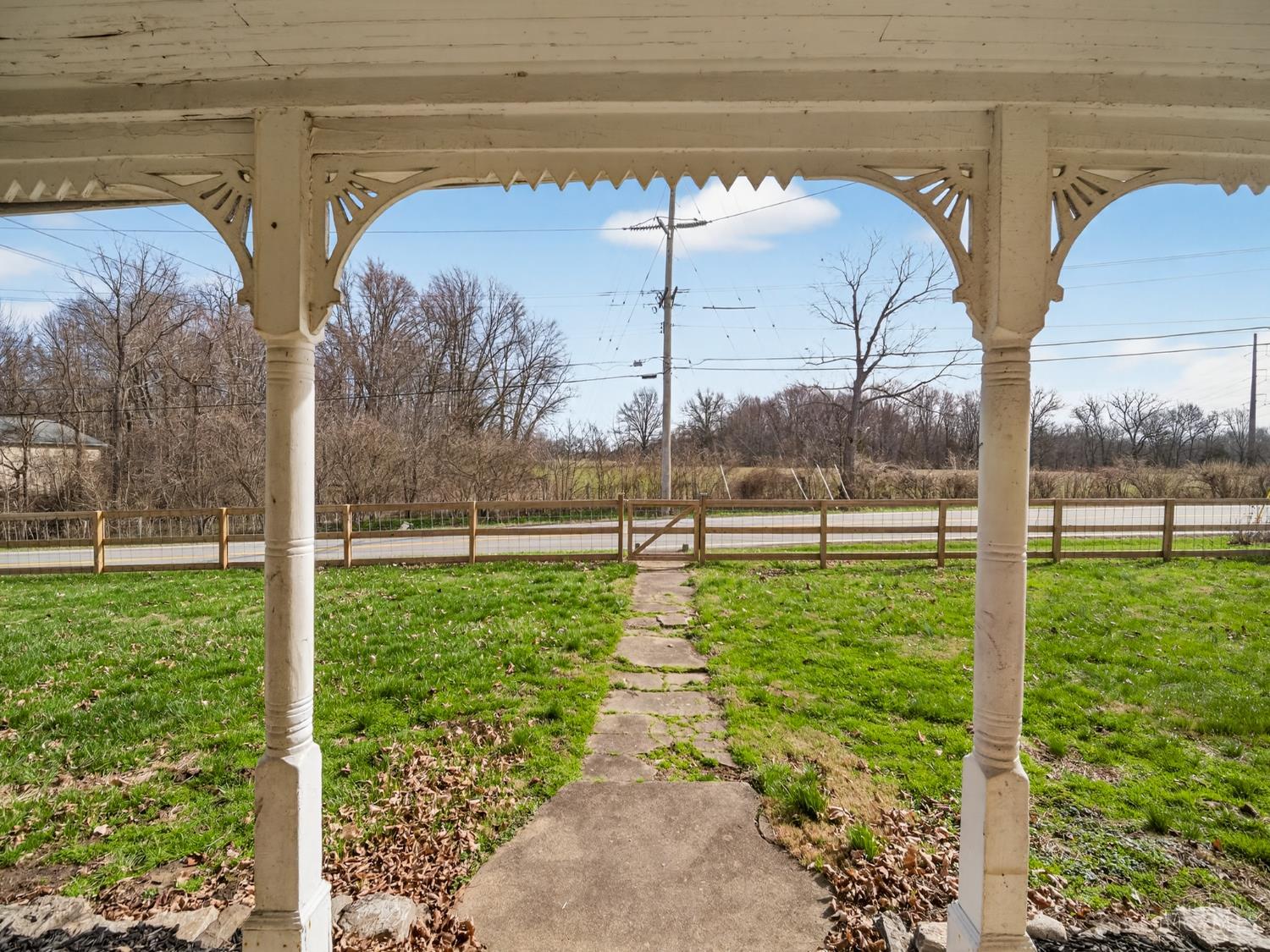 8371 S St Rt 48