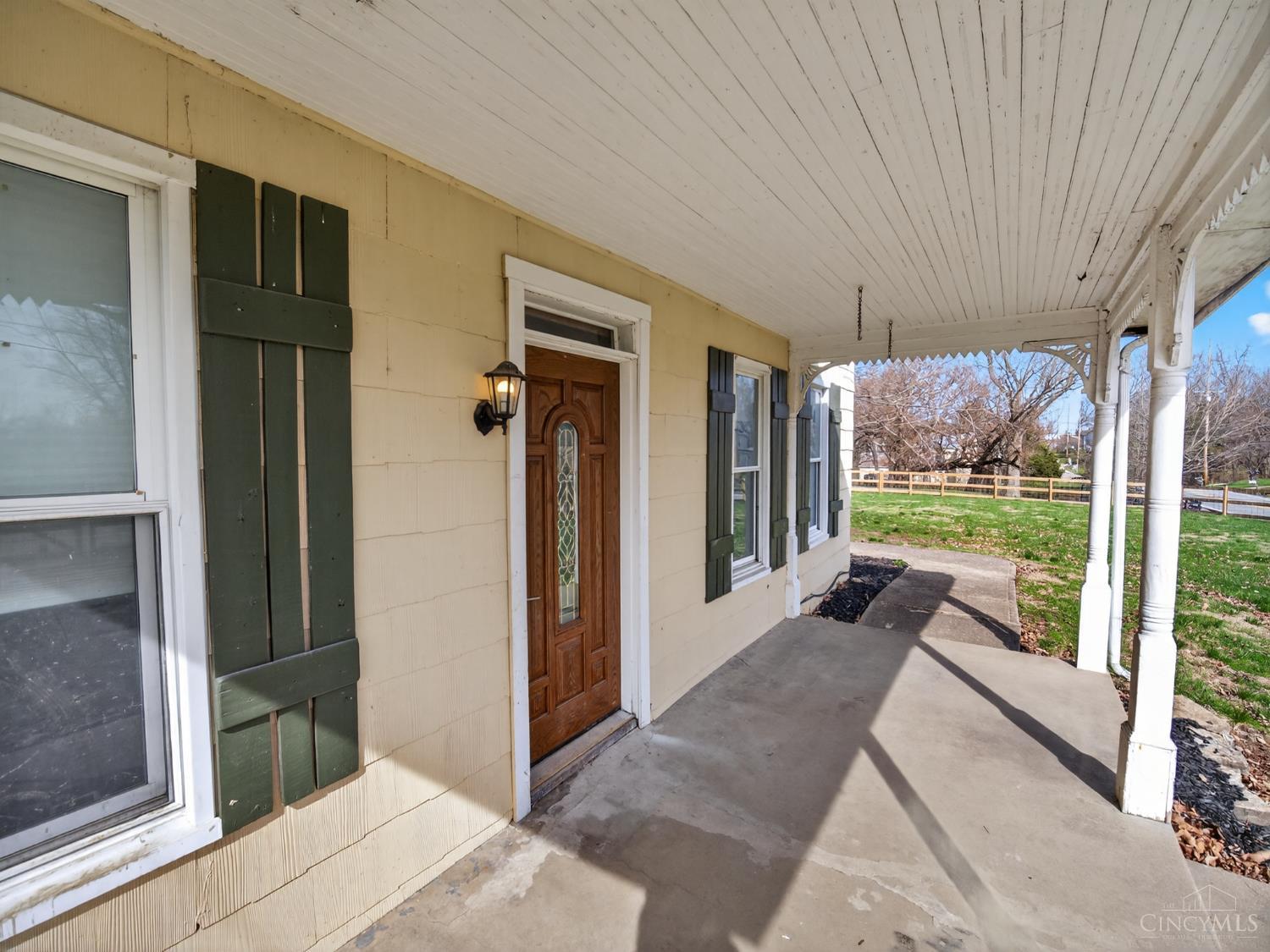 8371 S St Rt 48