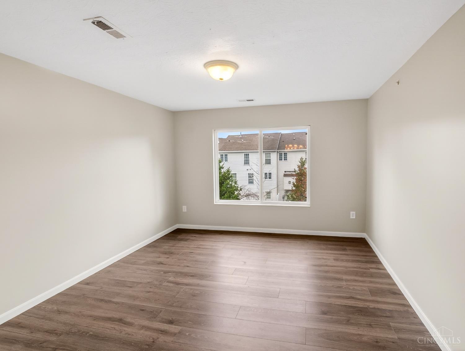 7260 English Drive 8-303