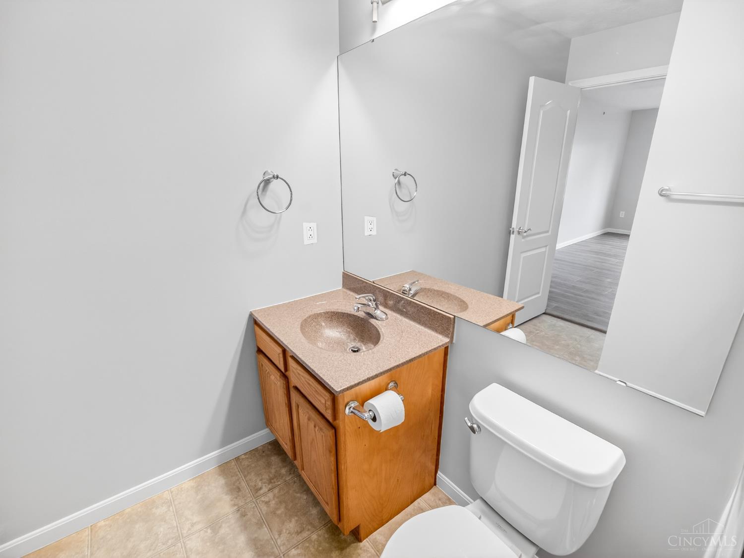 7260 English Drive 8-303