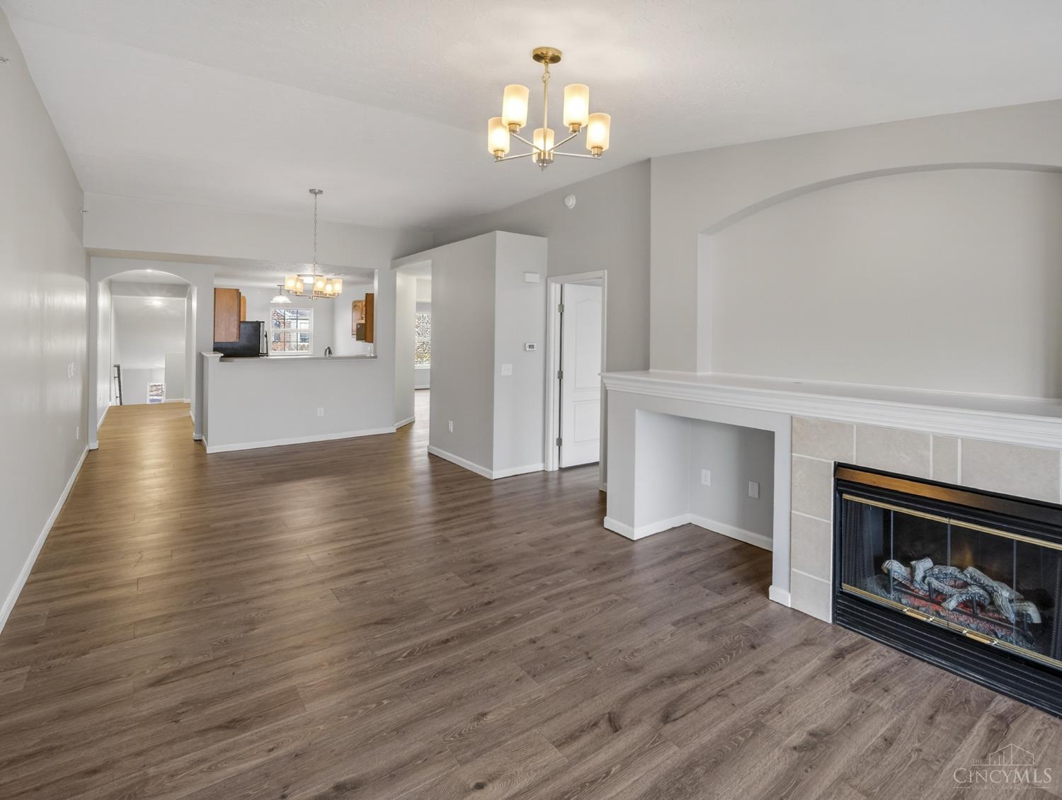 7260 English Drive 8-303