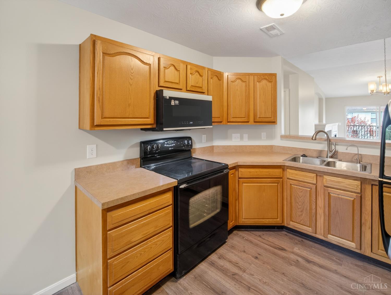 7260 English Drive 8-303