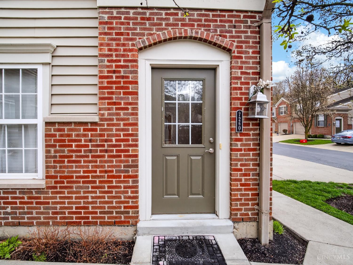 7260 English Drive 8-303