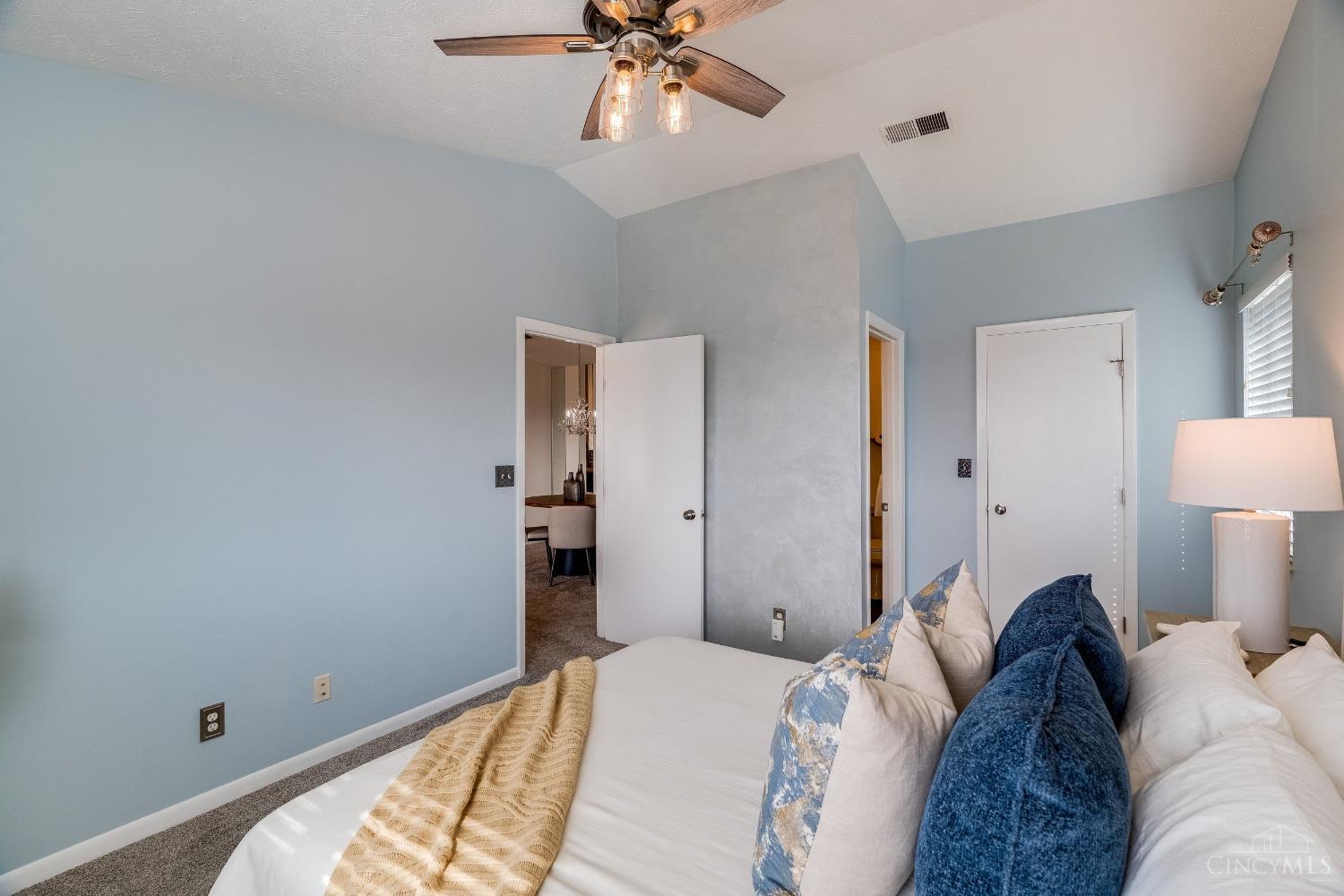 8945 Eagleview Drive Unit: 10