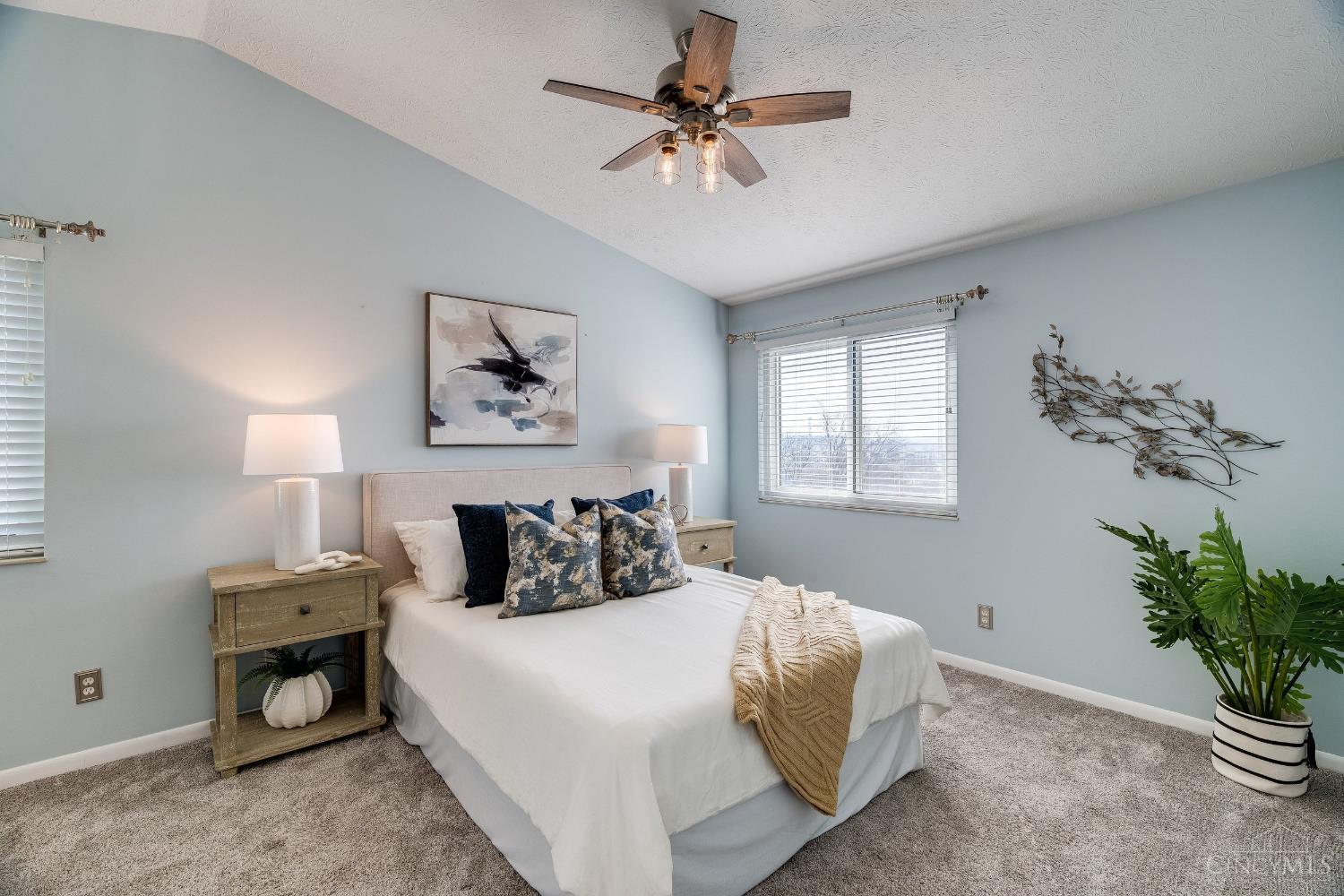 8945 Eagleview Drive Unit: 10