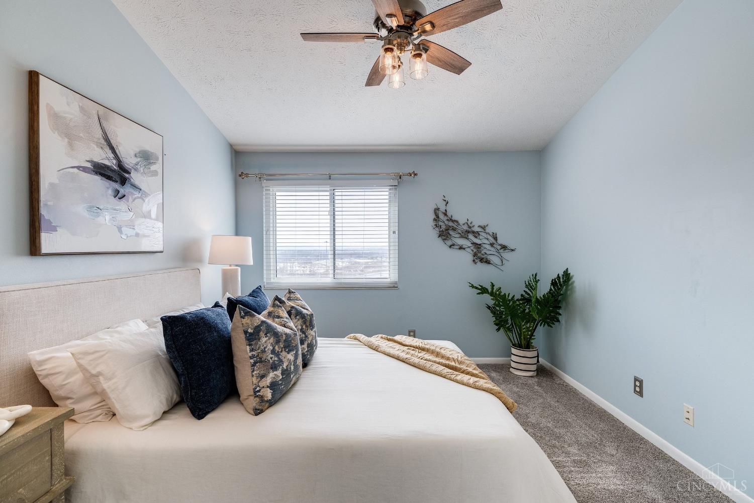 8945 Eagleview Drive Unit: 10