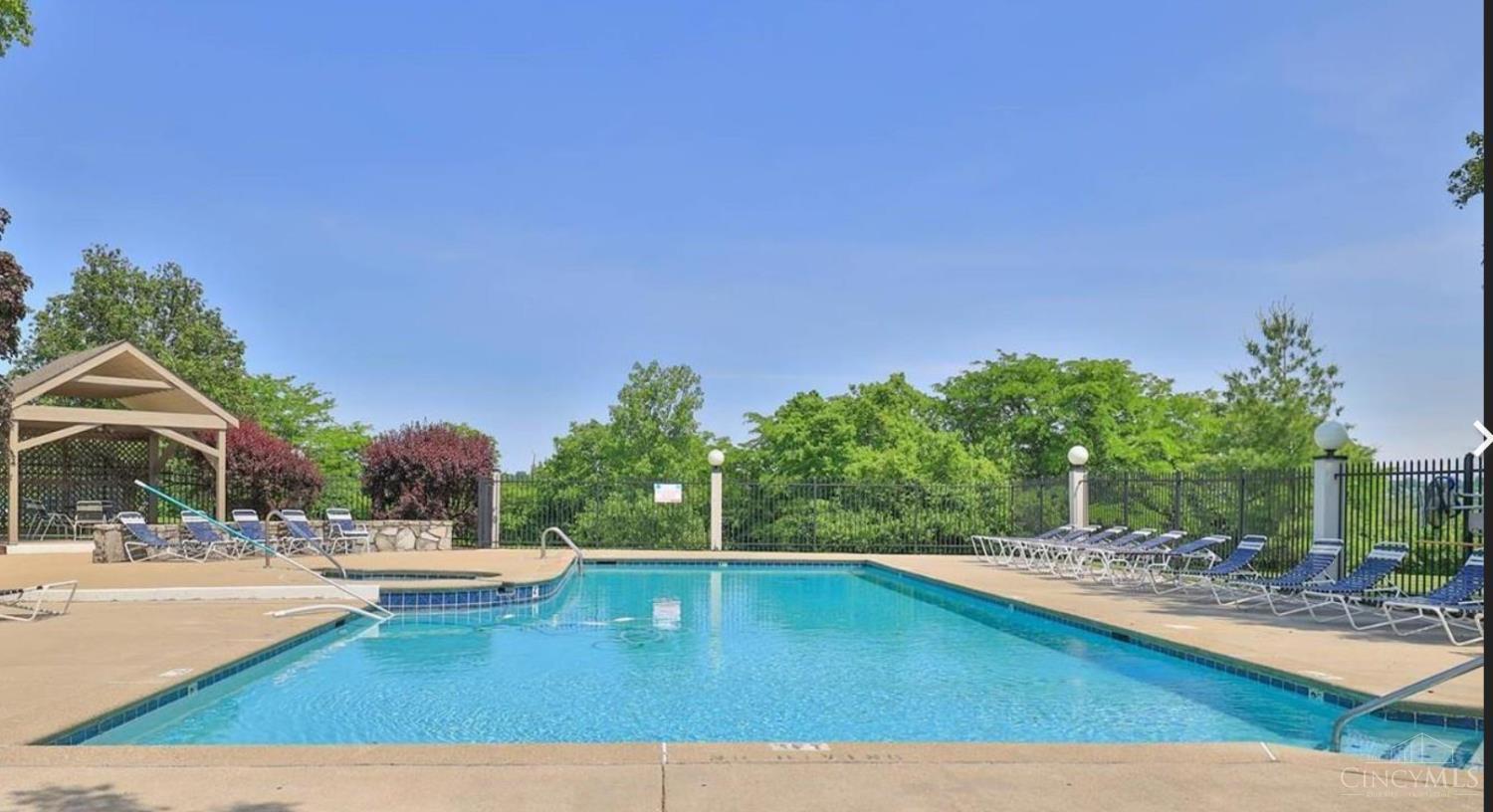 8945 Eagleview Drive Unit: 10