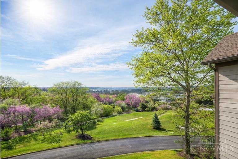 8945 Eagleview Drive Unit: 10