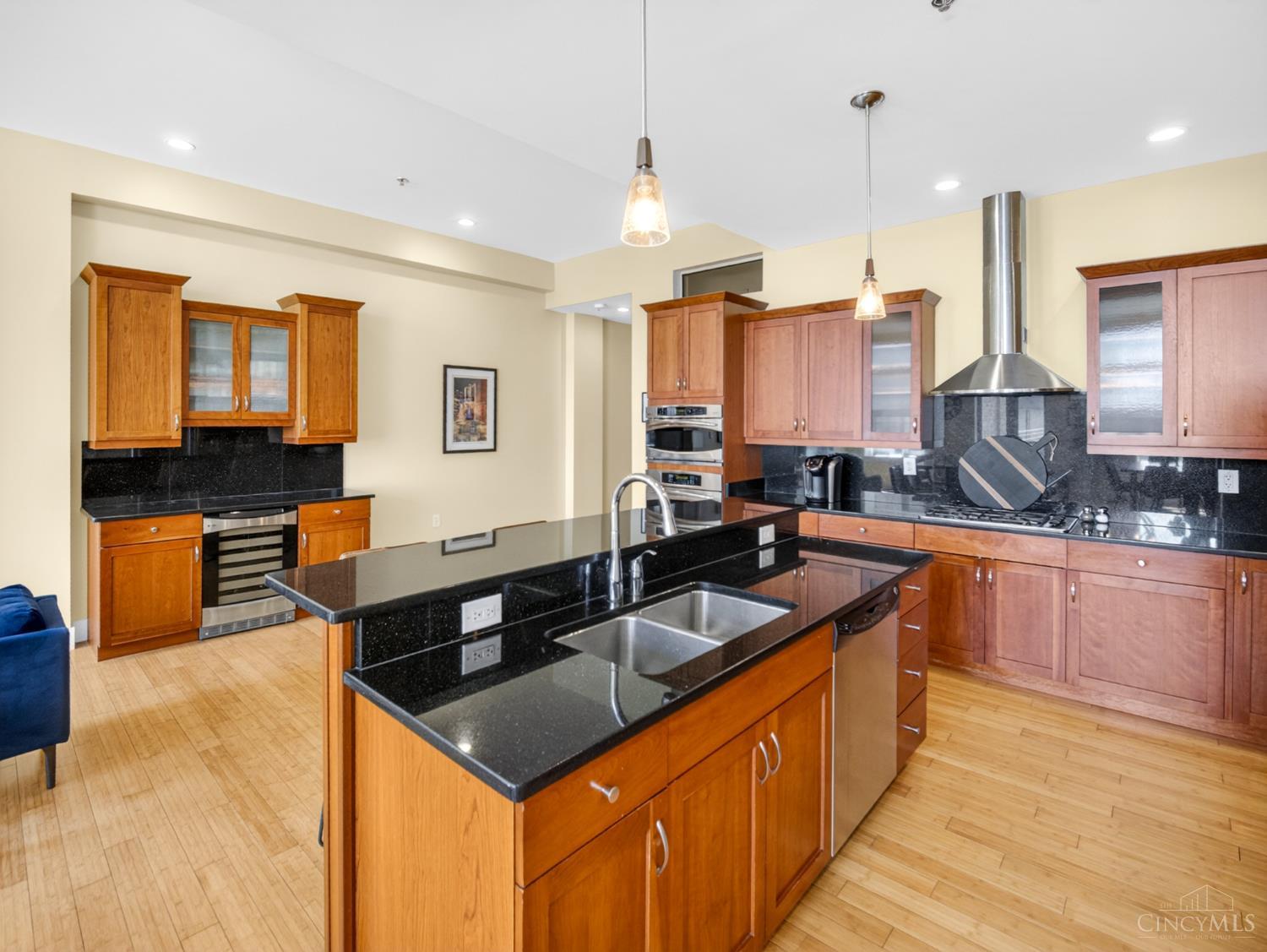 15 W 4th Street 504