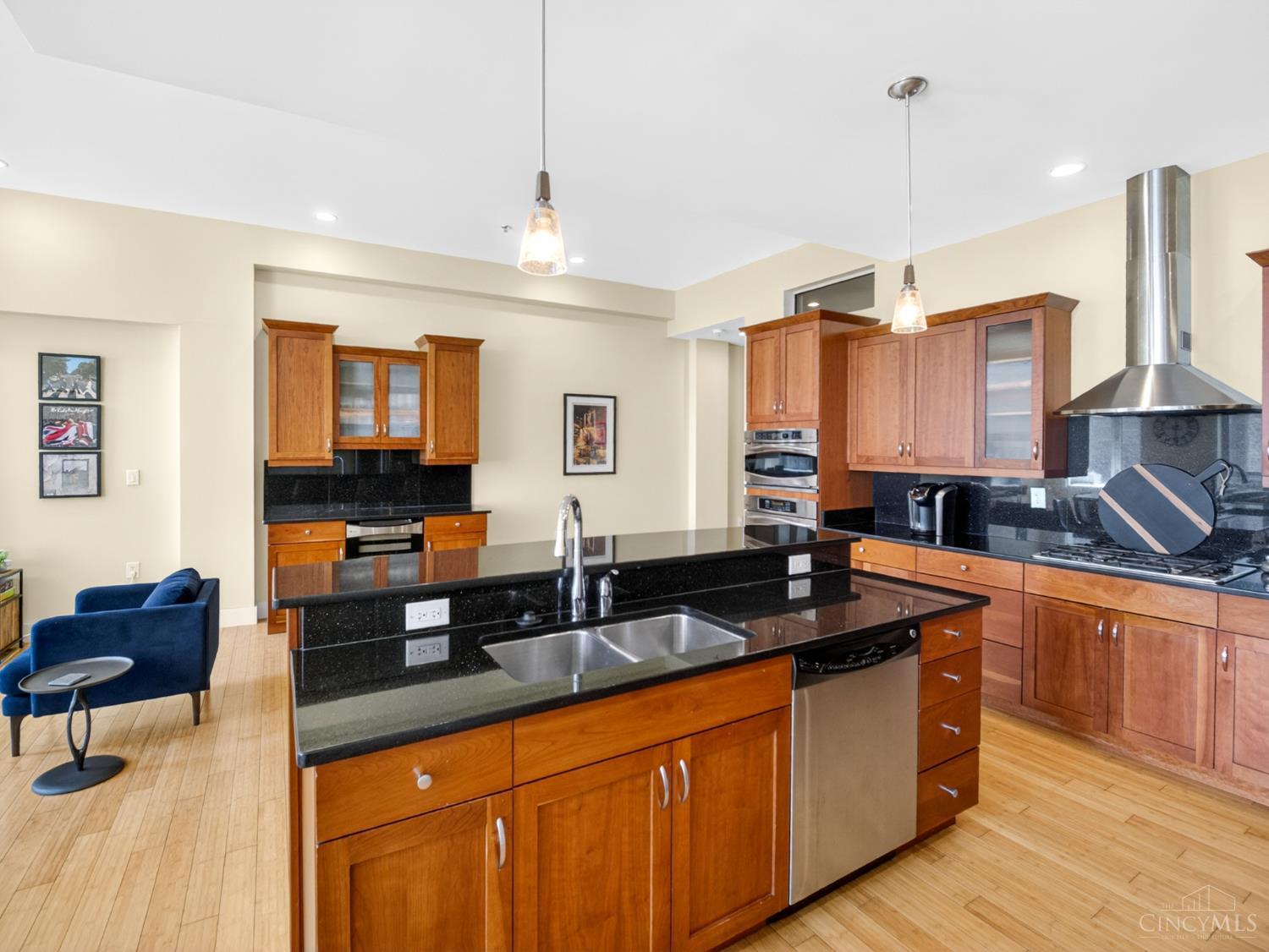15 W 4th Street 504