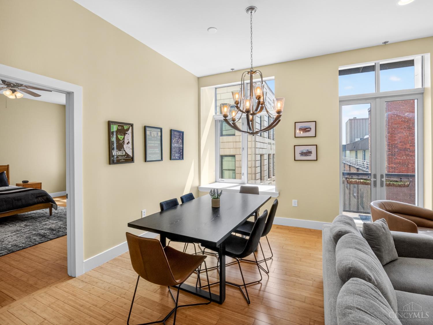 15 W 4th Street 504