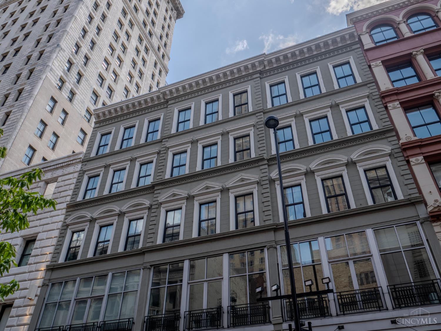 15 W 4th Street 504