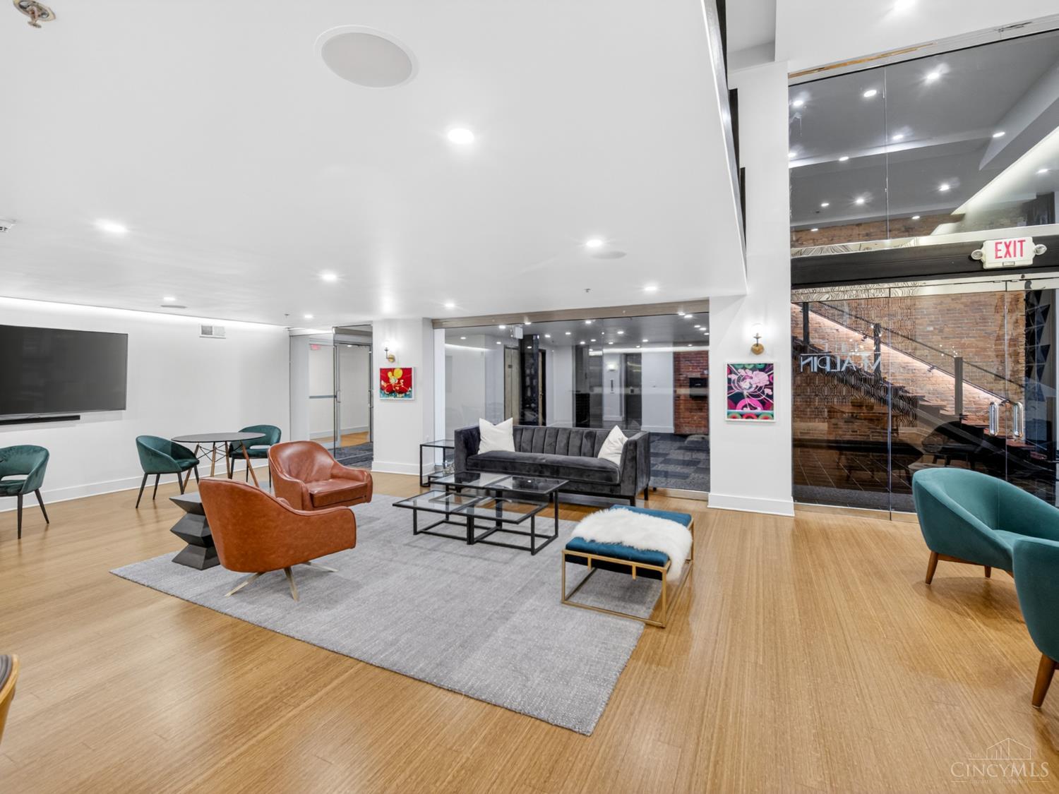 15 W 4th Street 504