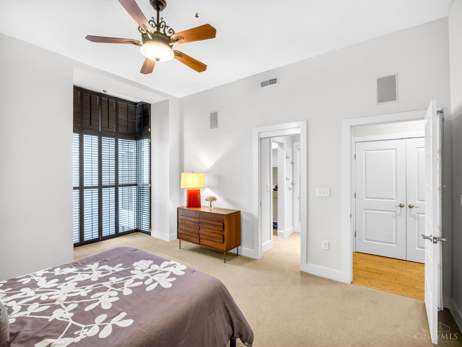 15 W 4th Street 504