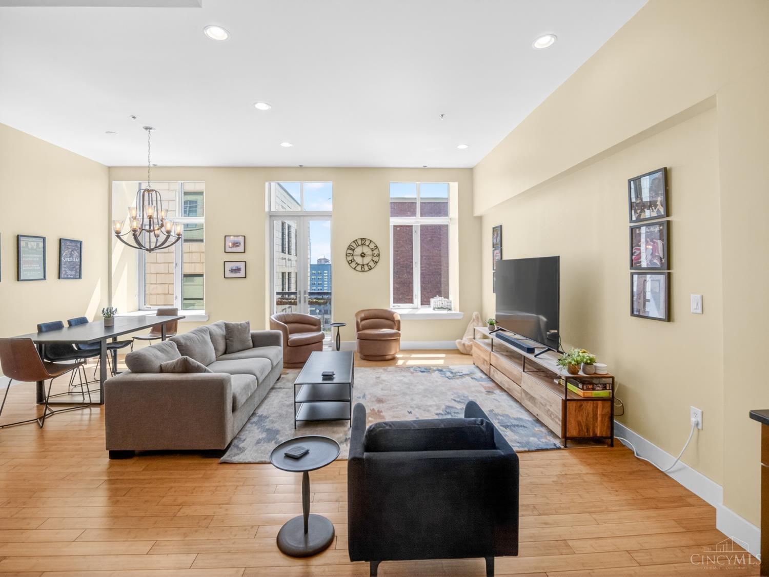 15 W 4th Street 504