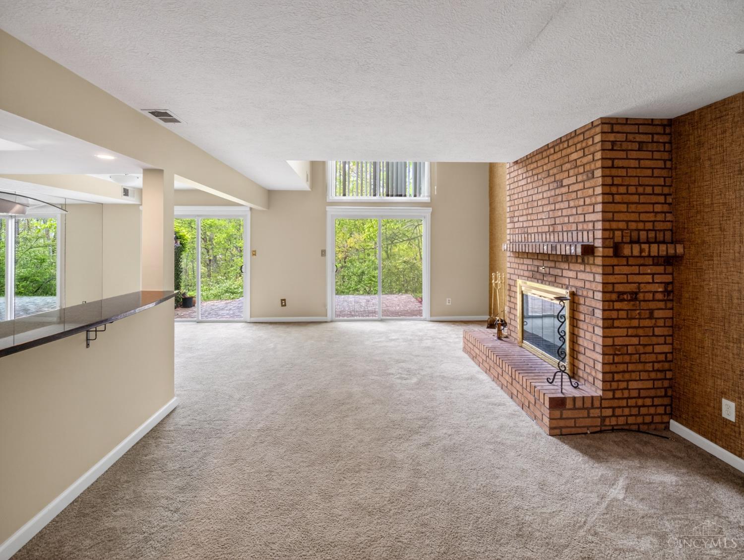 5265 Eaglesnest Drive