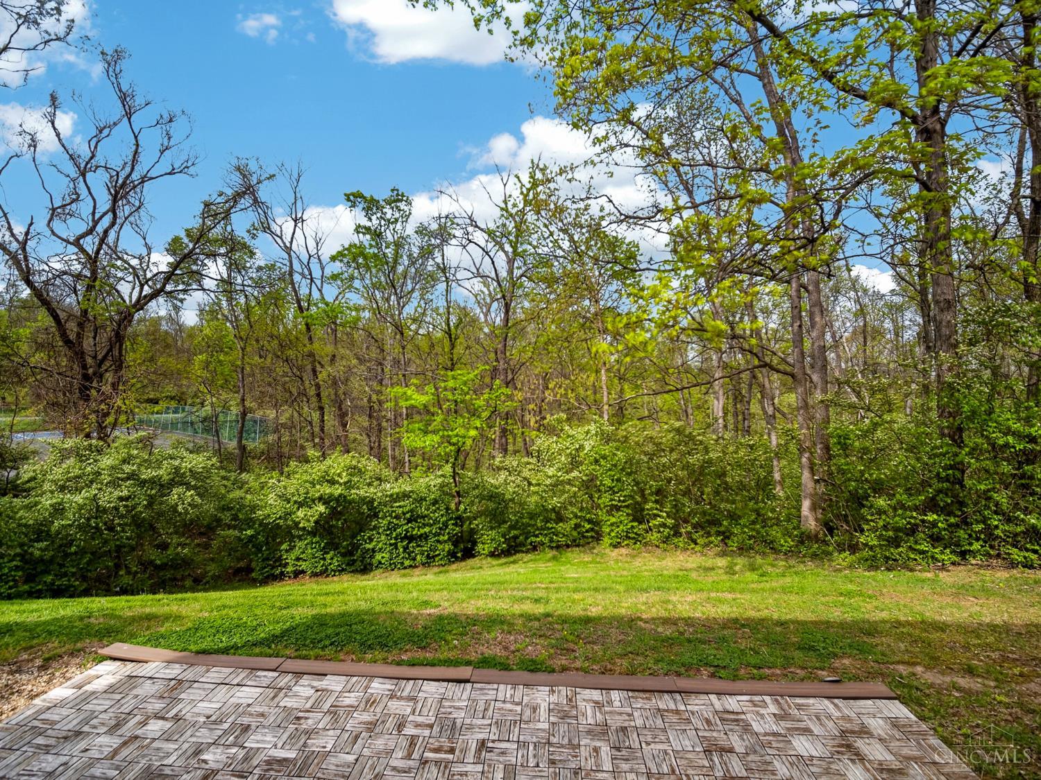5265 Eaglesnest Drive