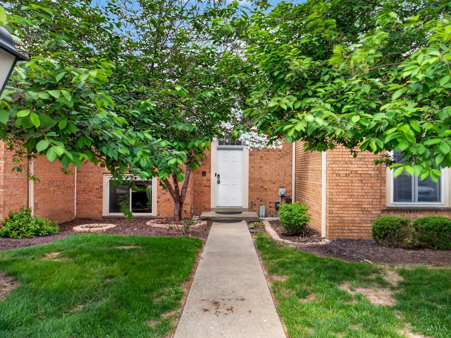 5265 Eaglesnest Drive