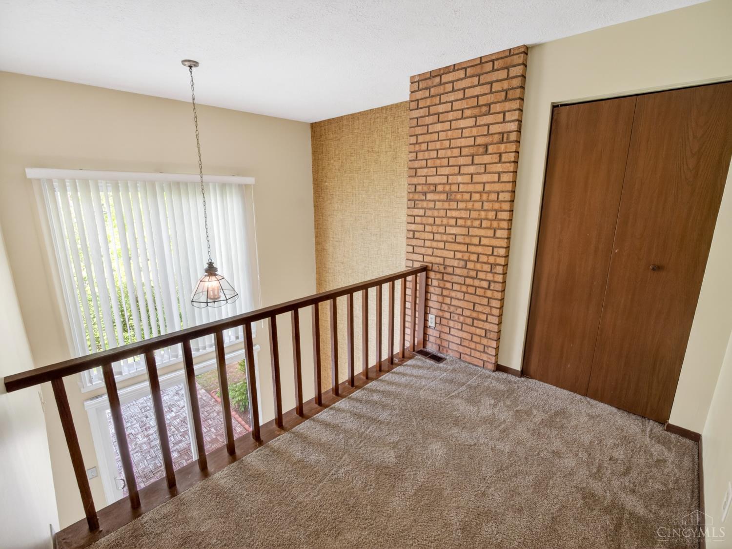 5265 Eaglesnest Drive