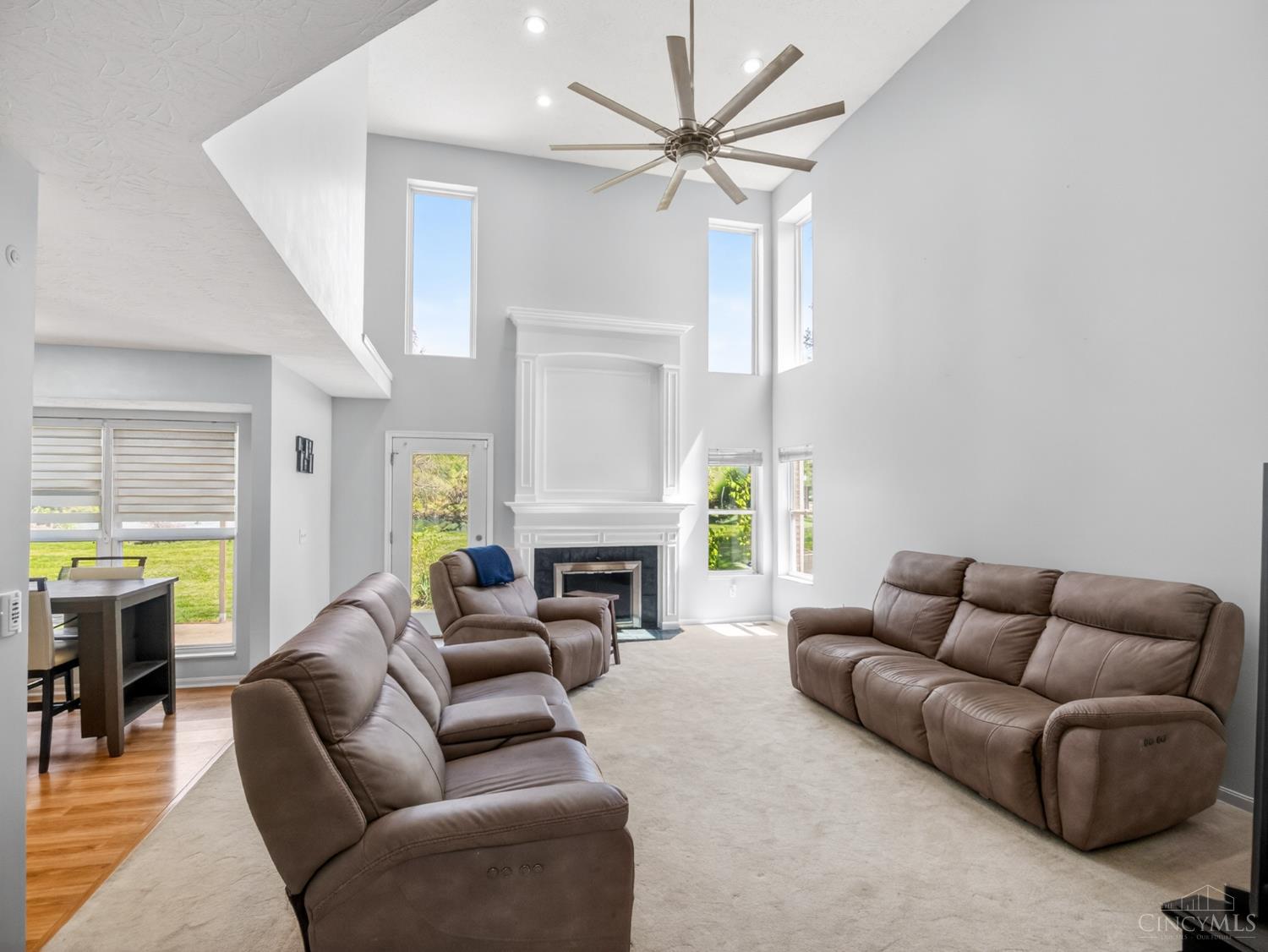 1195 Parkside Drive