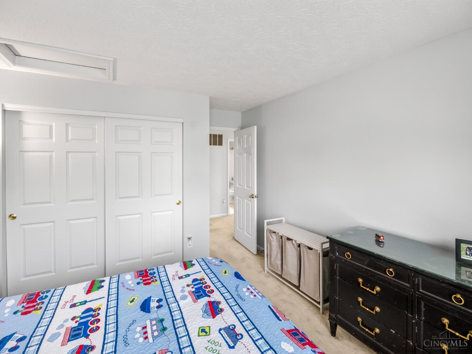 1195 Parkside Drive