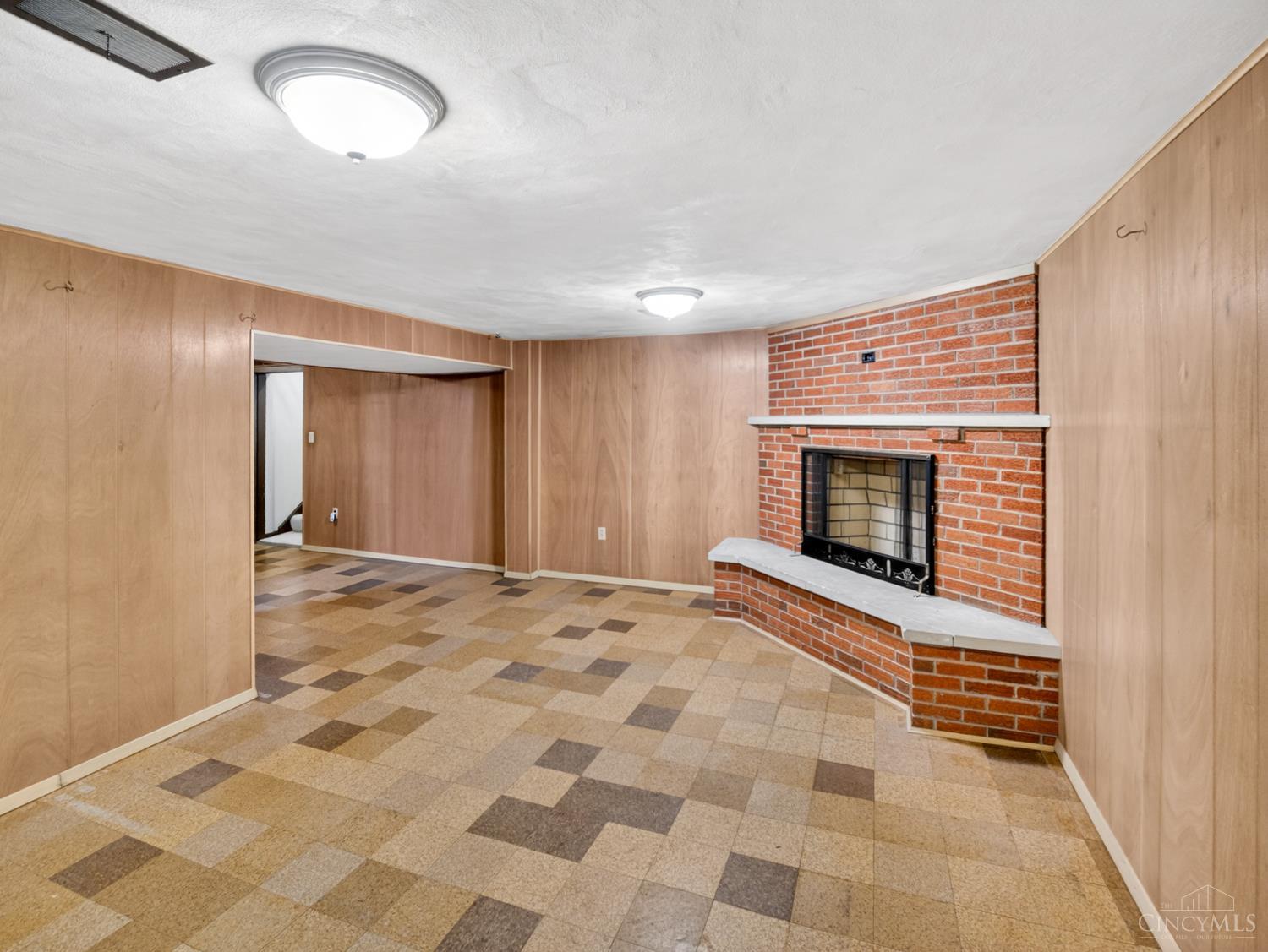 5 Jewel Lane