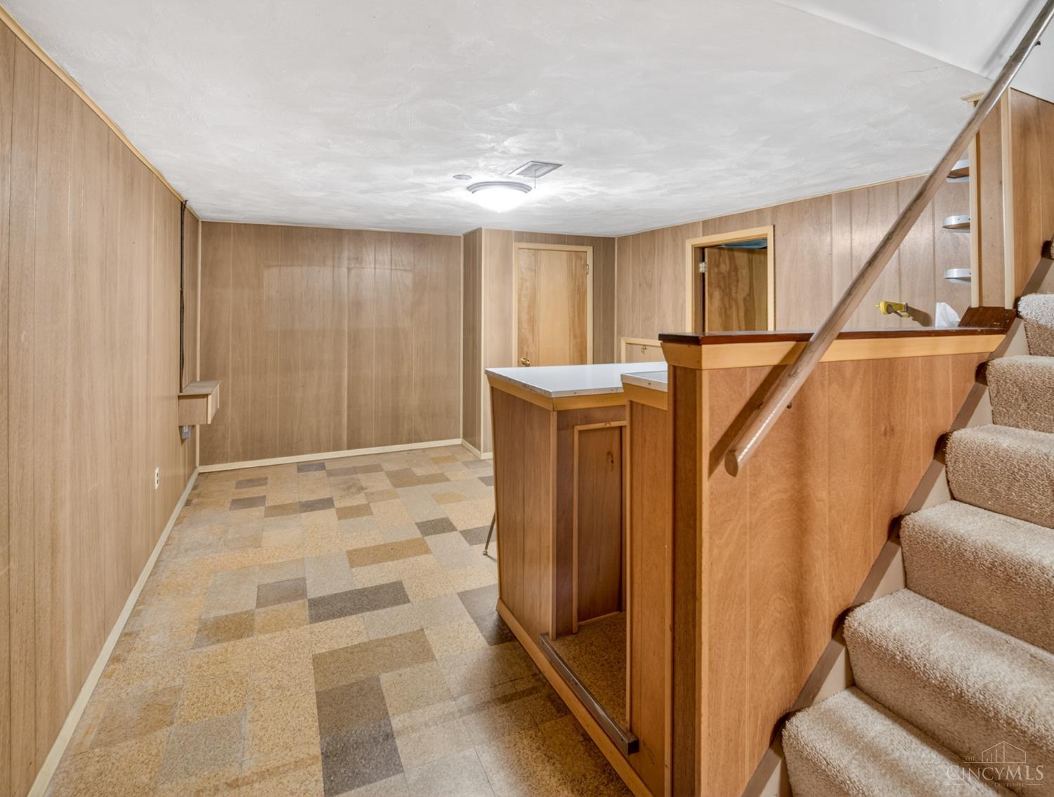 5 Jewel Lane
