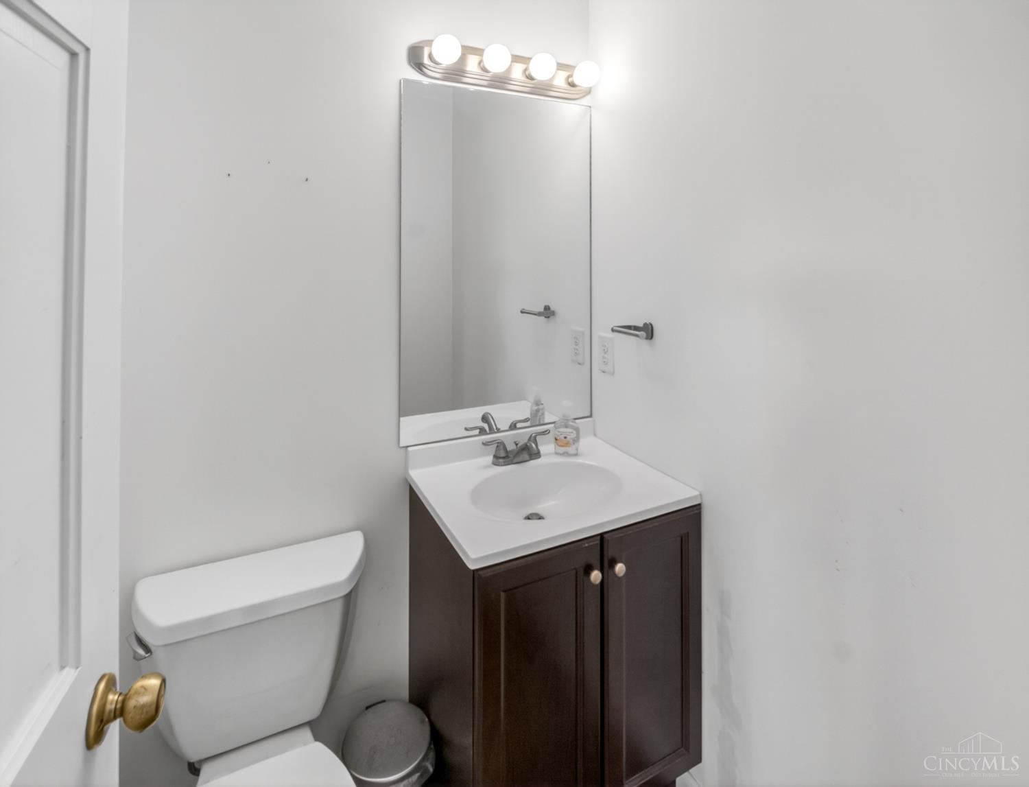 9 Fairgreen Circle 9