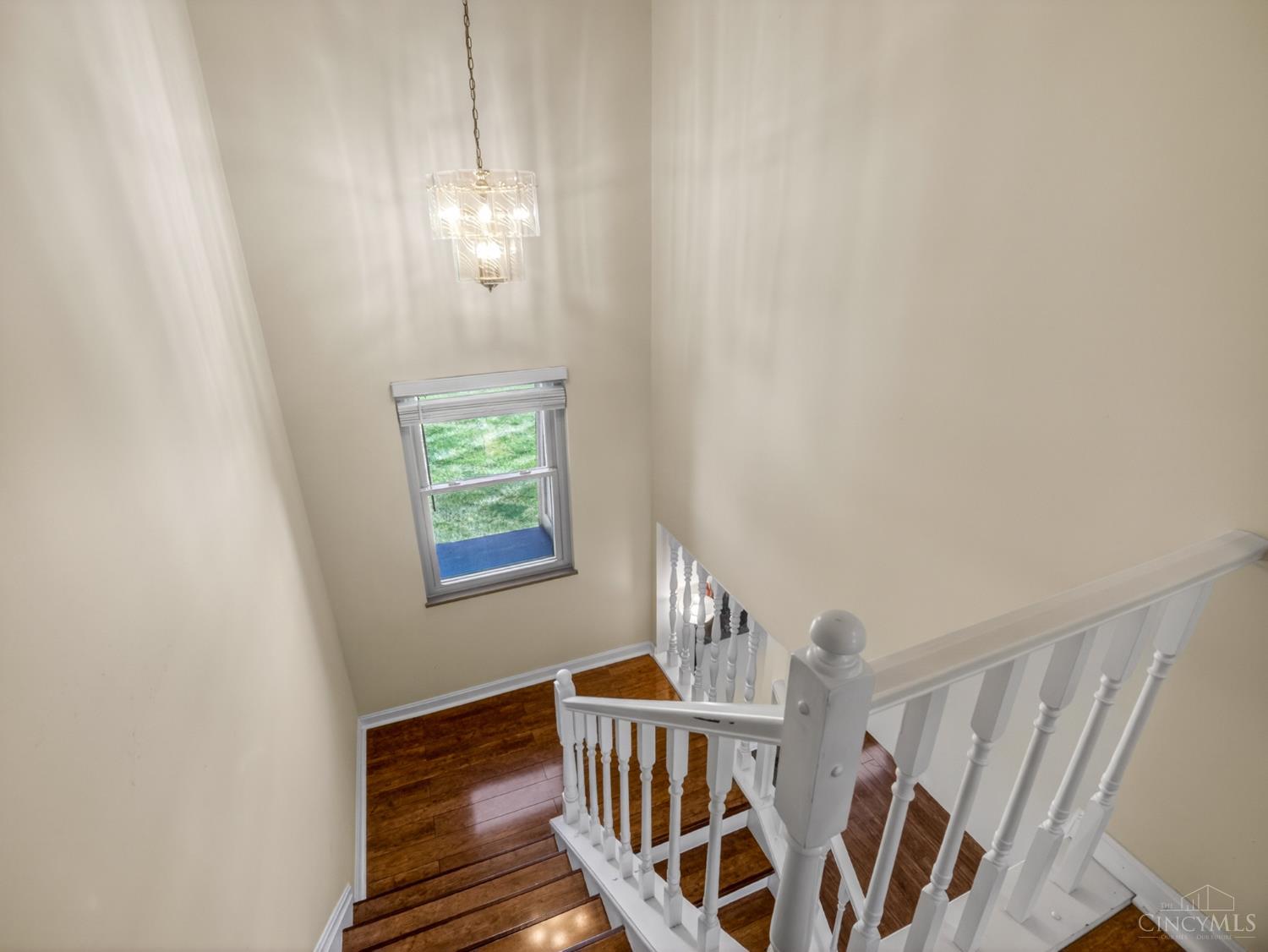9 Fairgreen Circle 9