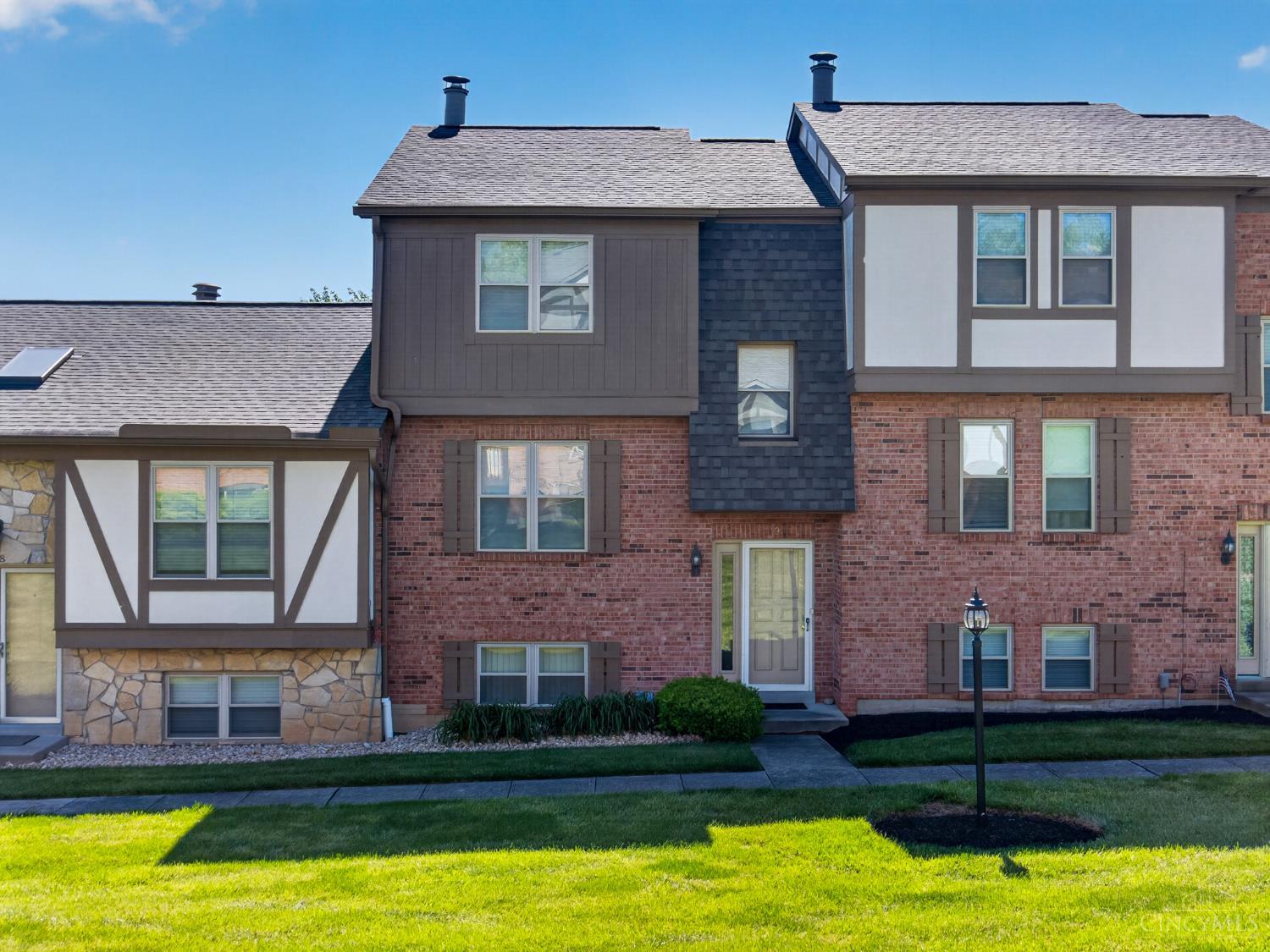 9 Fairgreen Circle 9