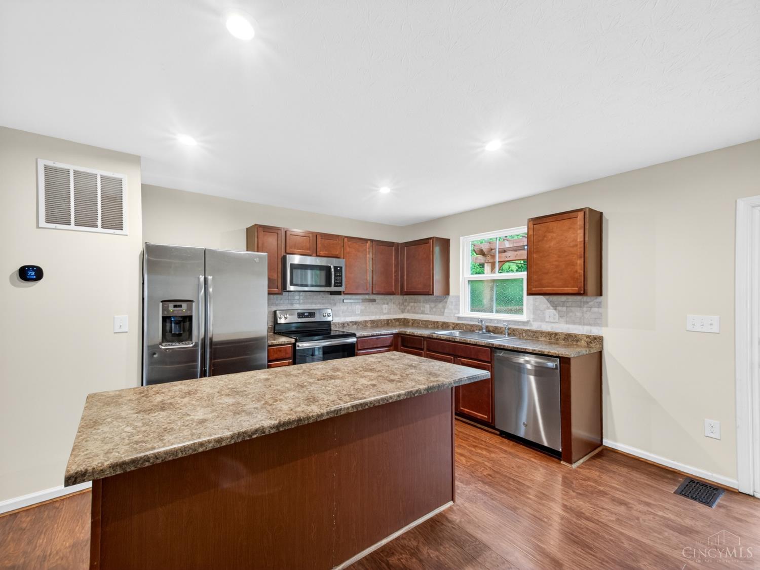 5752 Tonya Marie Court