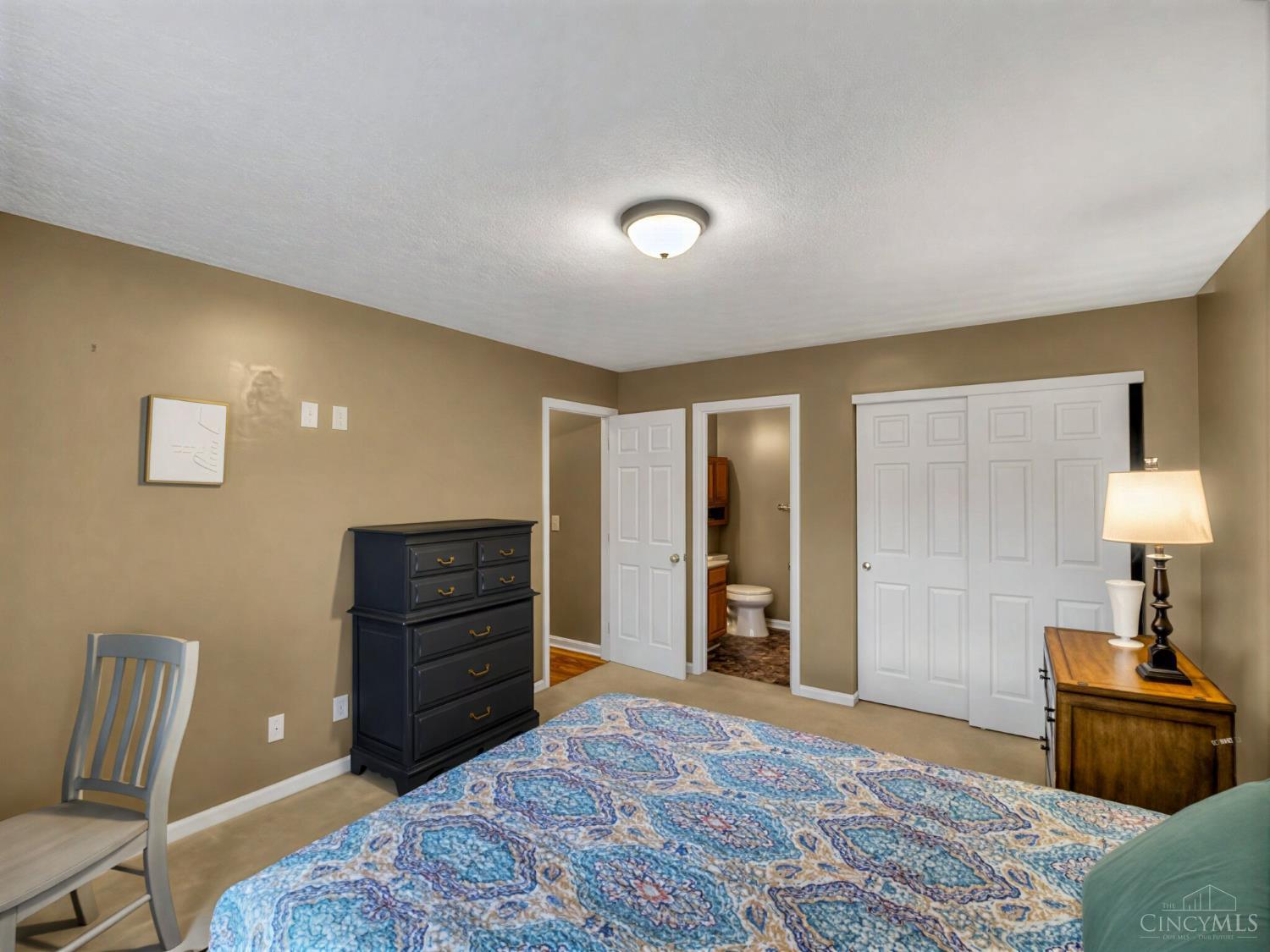 5209 Woodtop Drive