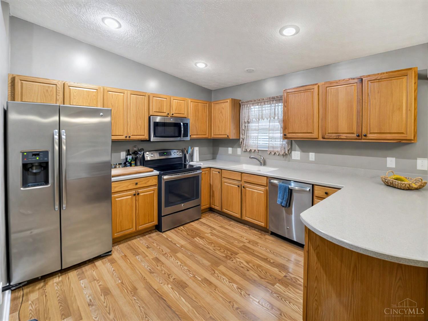 5209 Woodtop Drive
