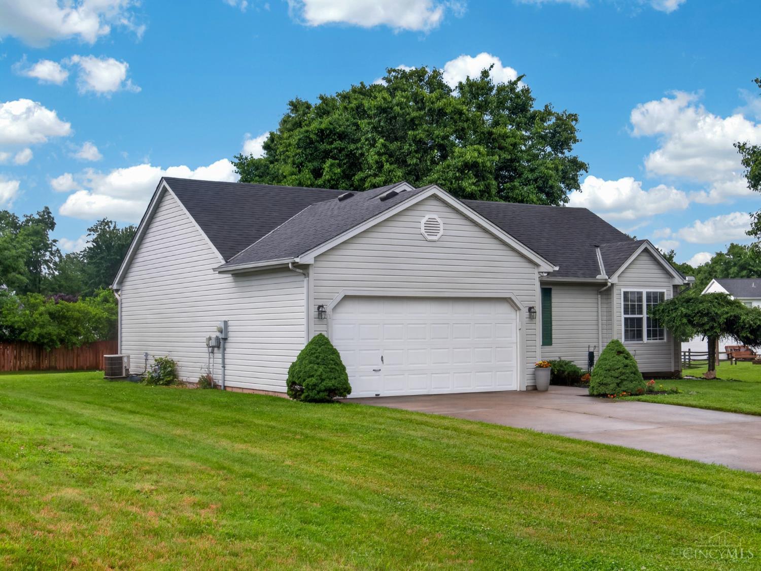 5209 Woodtop Drive